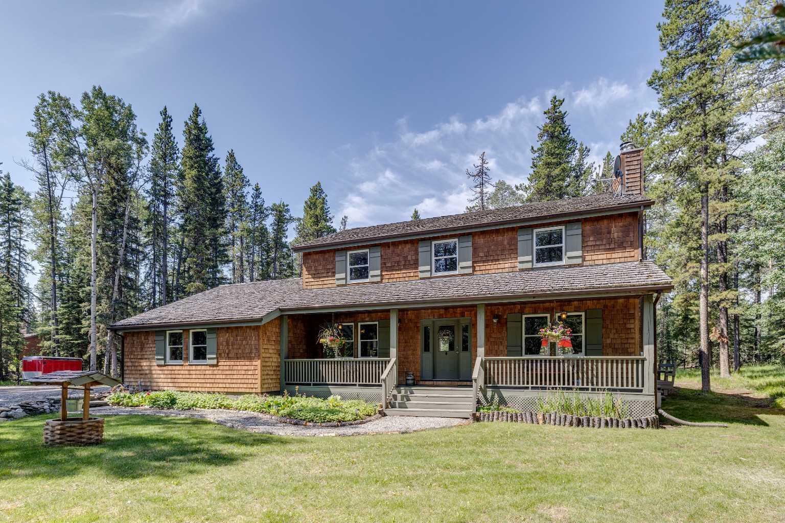 Property Photo: 35 Elk Valley Court AB T0L 0K0