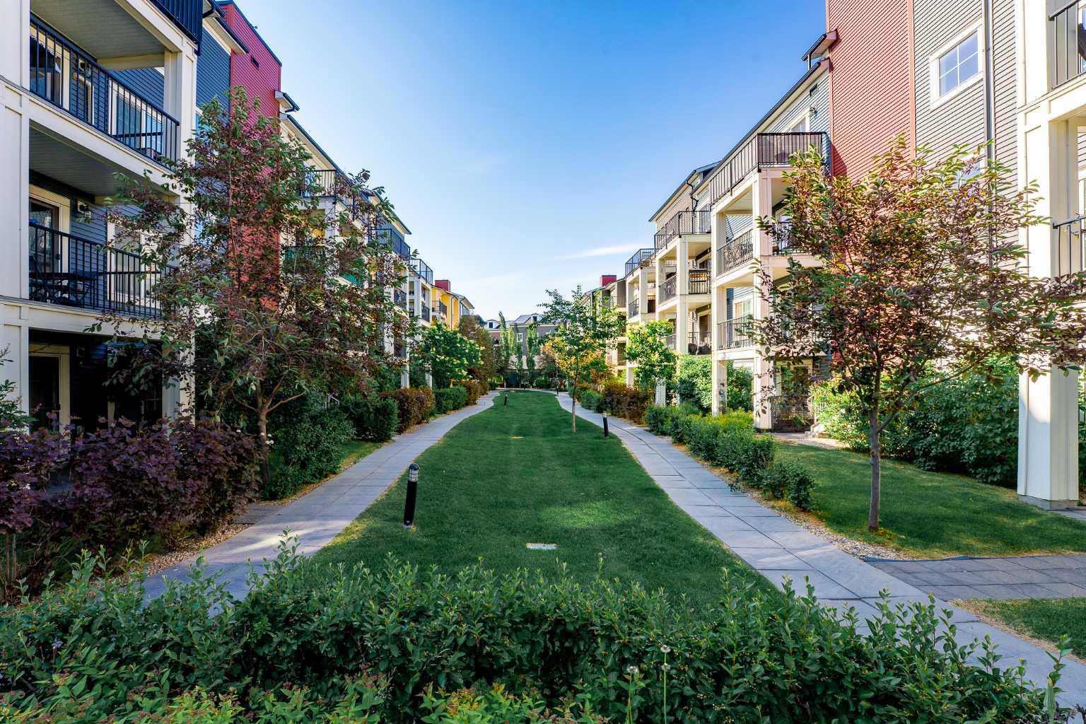 Property Photo:  755 Copperpond Boulevard SE 3411  AB T2Z 4R2 