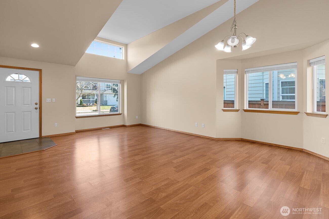 Property Photo: 28615 227th Avenue SE WA 98038