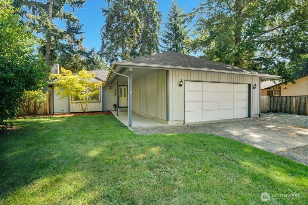 Property Photo: 8106 186th Street Ct E WA 98375