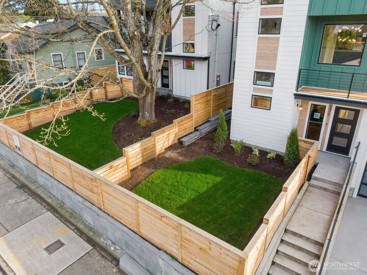 Property Photo: 339 NE 90th Street WA 98115