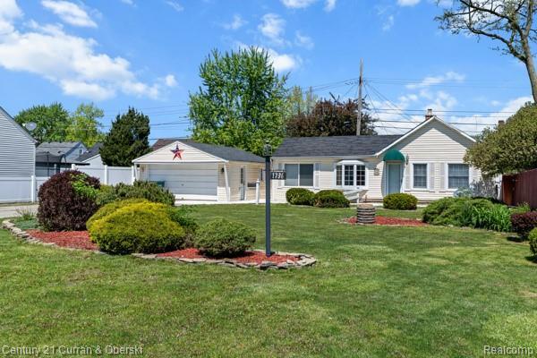 Property Photo: 1736 Buckingham Avenue MI 48146