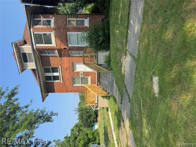 Property Photo: 509 Englewood Street MI 48202