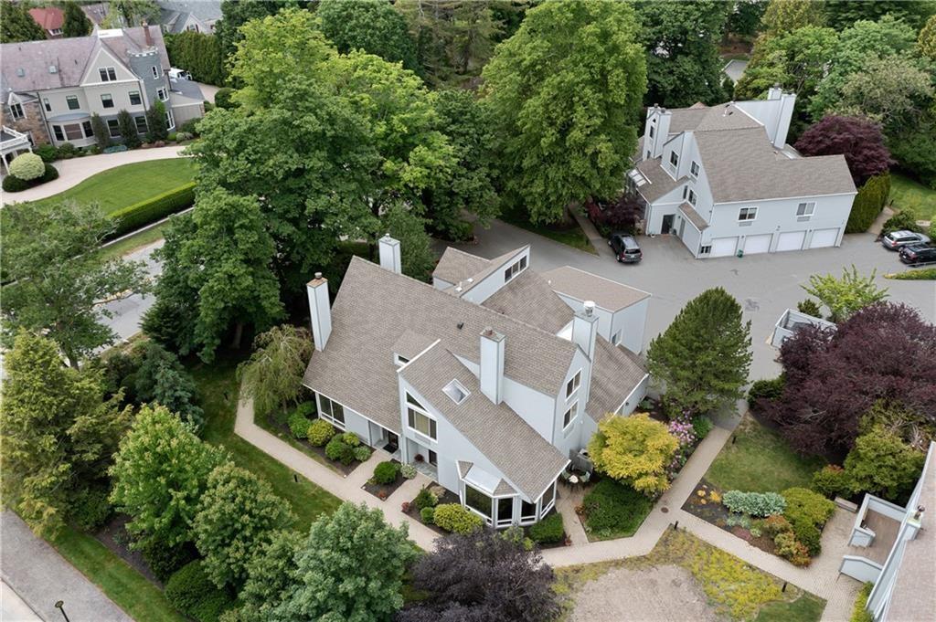Property Photo: 421 Bellevue Avenue 3C RI 02840
