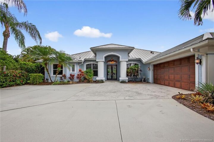 Property Photo: 4821 SW Lake Grove Circle FL 34990
