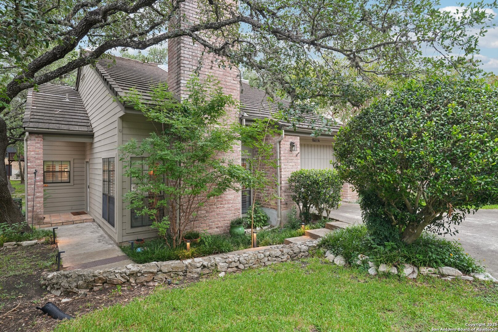 Property Photo: 17227 Pebble Beach TX 78248