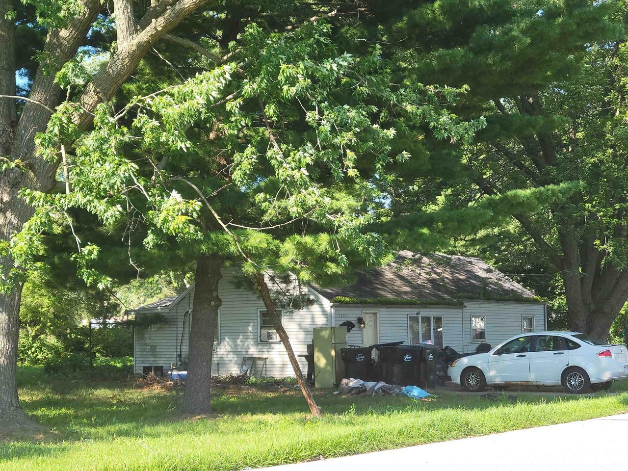 Property Photo: 1803 Carlyle Road WI 53511