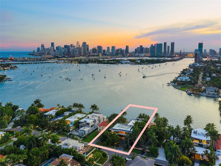 Property Photo:  126 W San Marino Dr  FL 33139 