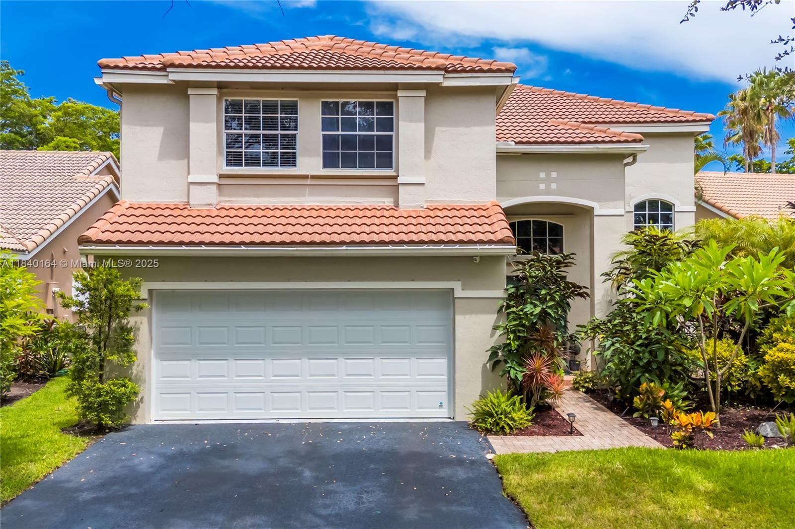 1204 Bayview Cir  Weston FL 33326 photo