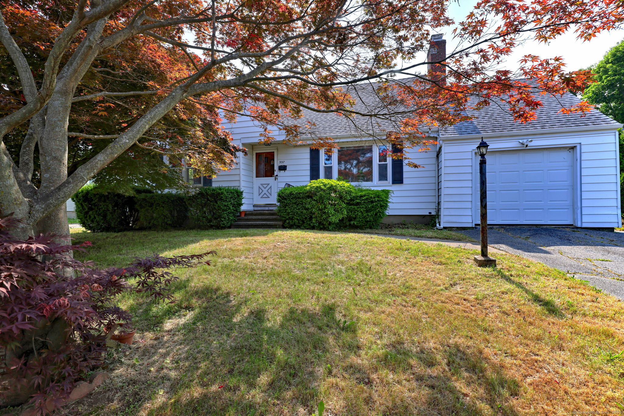 Property Photo: 337 Northfield Drive CT 06606