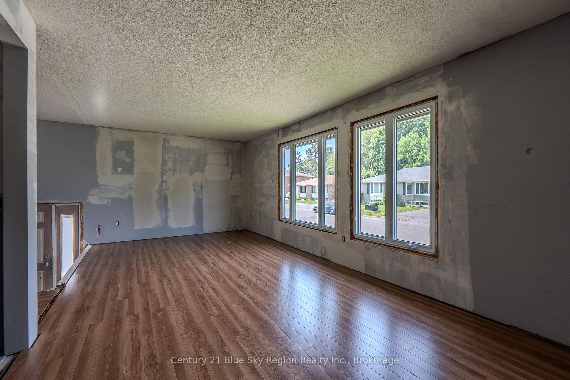 Property Photo: 45 Lovell Avenue ON P1A 3R7