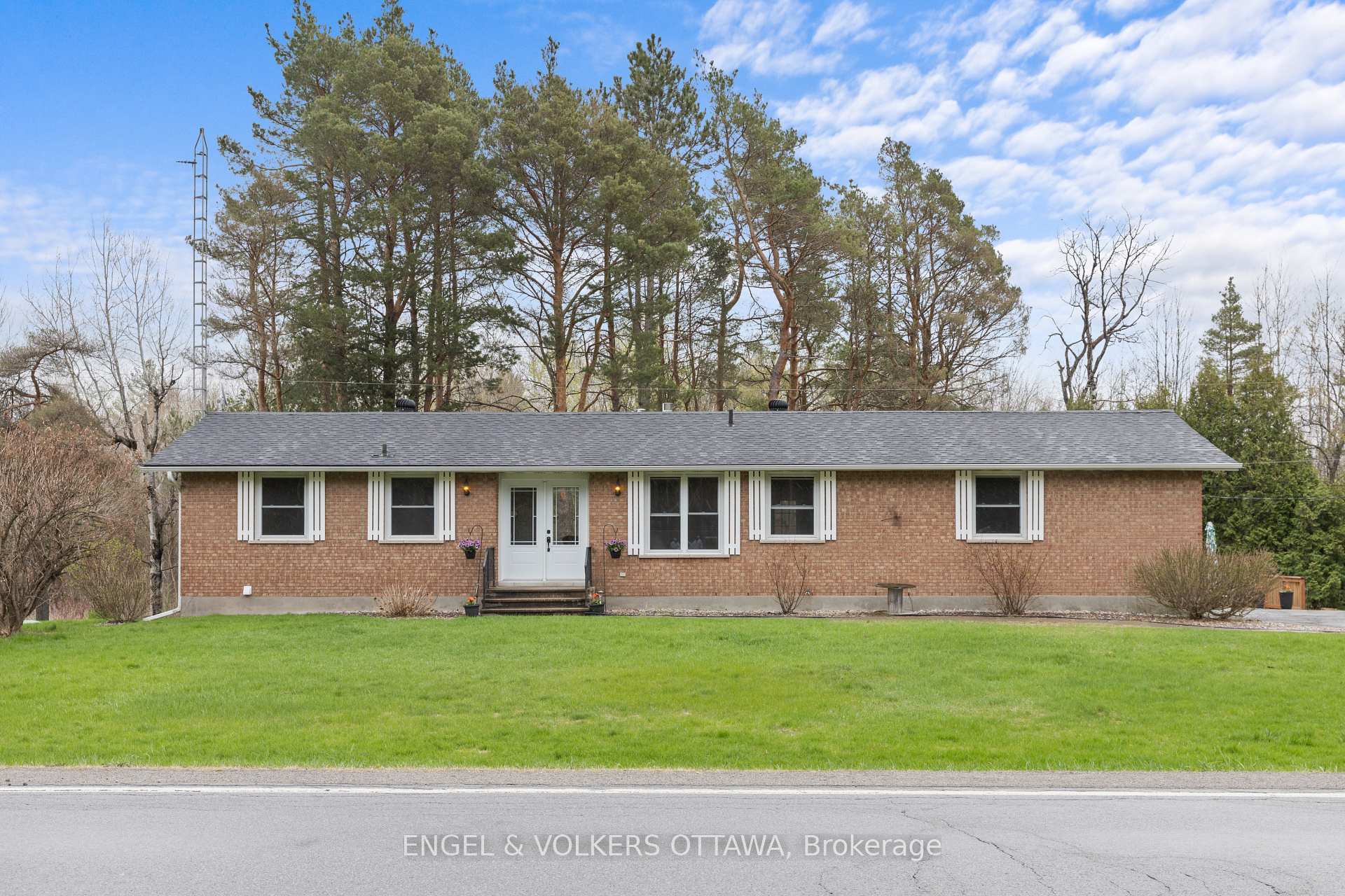 Property Photo:  9241 County Road 44 Road  ON K0G 1T0 