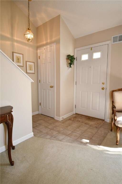 Property Photo: 1065 Duncan Ln PA 15236