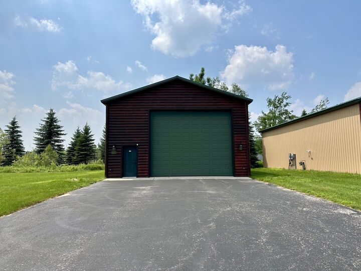 1121 Marina Drive  Cheboygan MI 49721 photo
