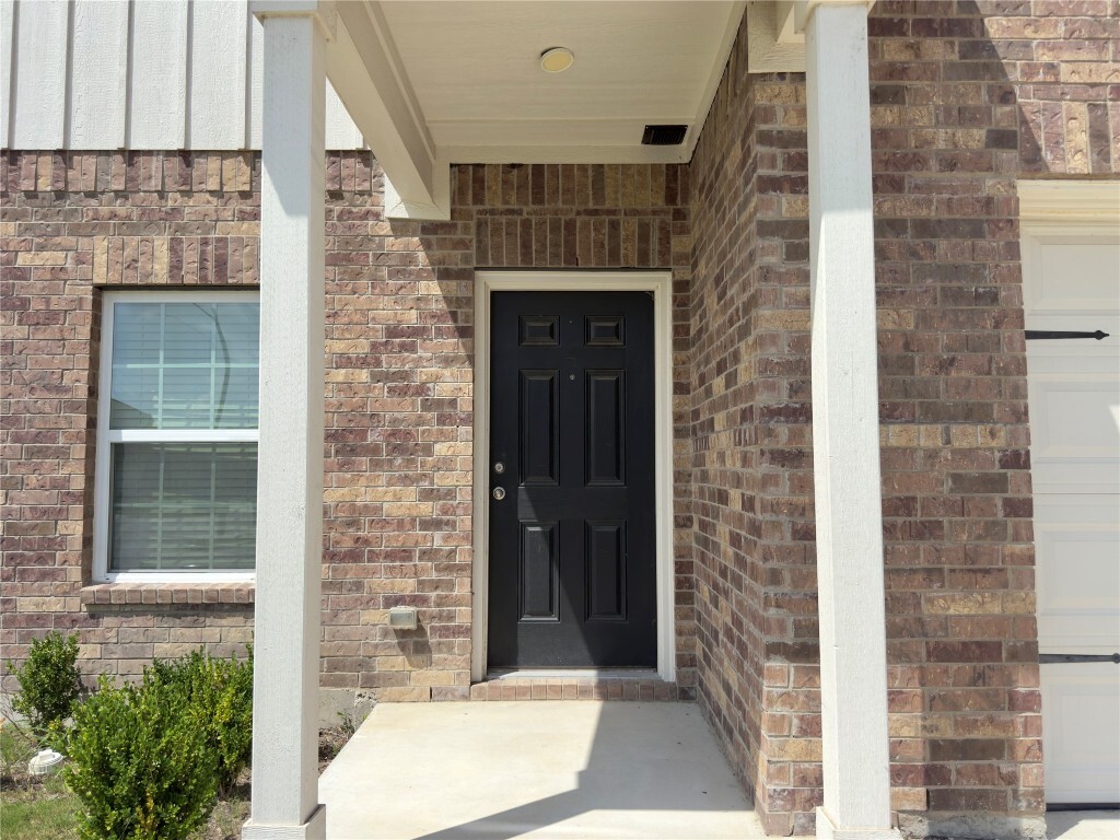 Property Photo:  18304 Speculator Lane  TX 78621 