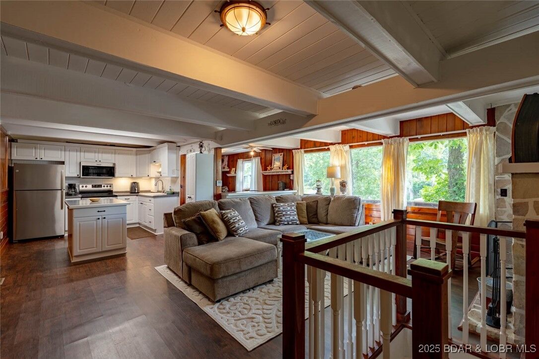 Property Photo:  2131 Brown Bend Road  MO 65326