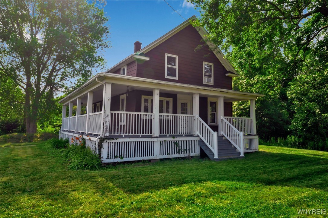 7495 Transit Road  East Amherst NY 14051 photo