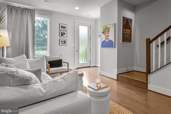 Property Photo: 14516 Lake Vista Drive VA 20151