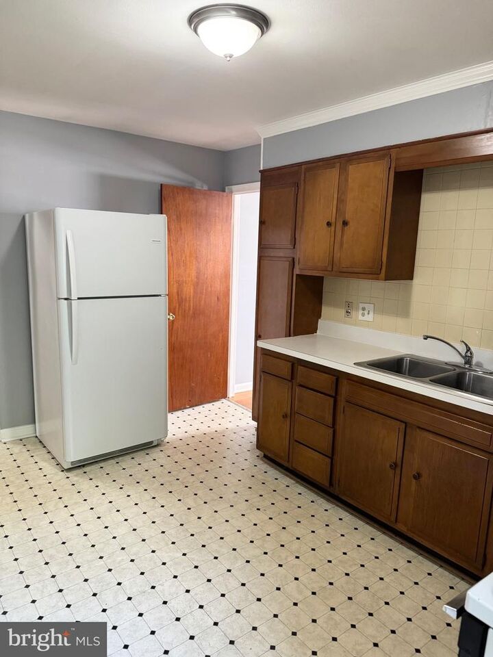 Property Photo: 1212 Payne Street #A-Upper Unit VA 22401