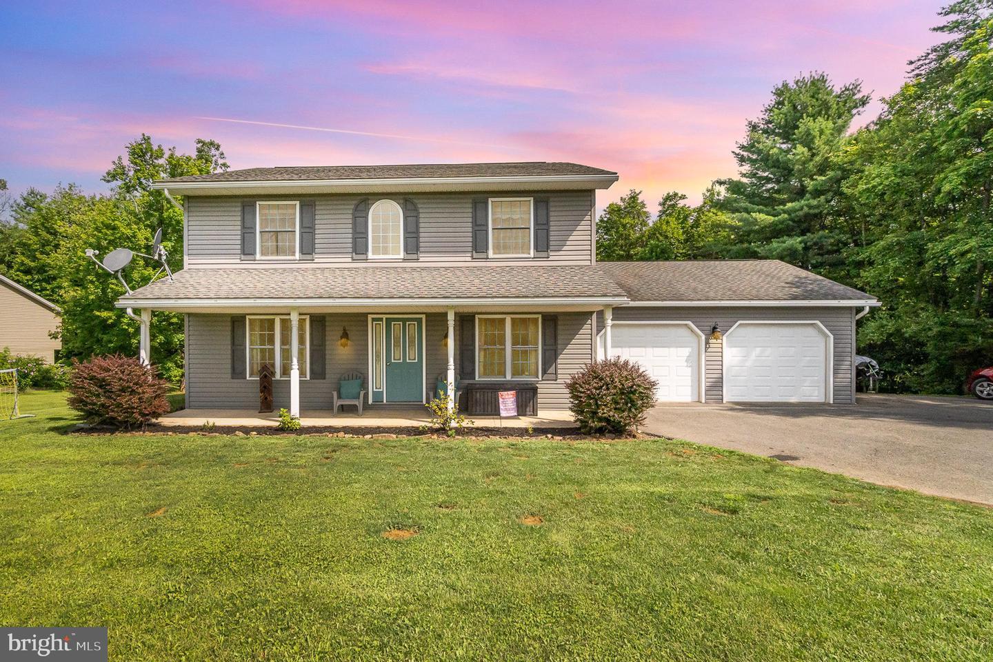 Property Photo: 8052 Middle Ridge Road PA 17074