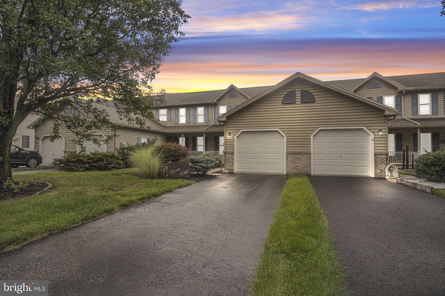 Property Photo:  15 Lenox Court  PA 17050 