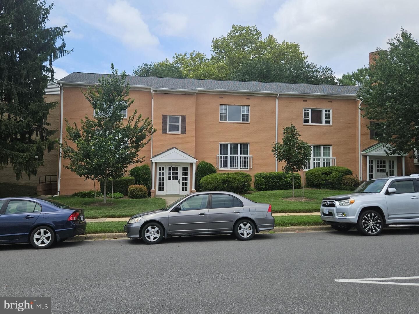 Property Photo:  2916 Peyton Randolph Drive 158  VA 22044 