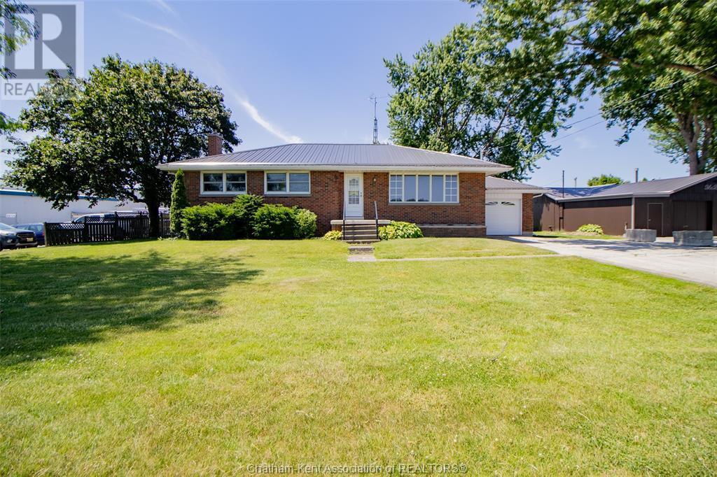 Property Photo:  22142 Charing Cross Road  ON N7M 5J3 