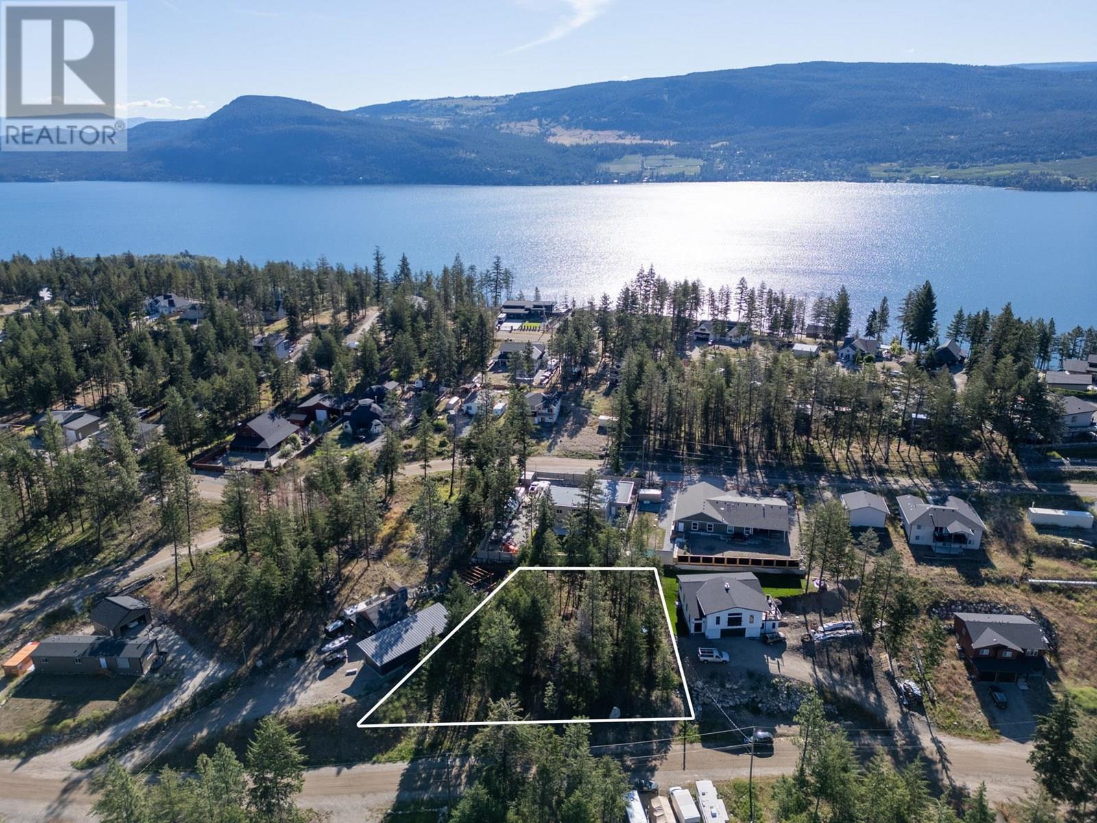 7115 Dunwaters Road  Kelowna BC V1Z 3W6 photo
