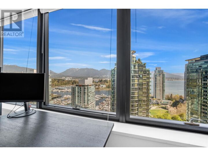 Photo de la propriété: 1333 West Georgia Street 1504 BC V6E 4V3