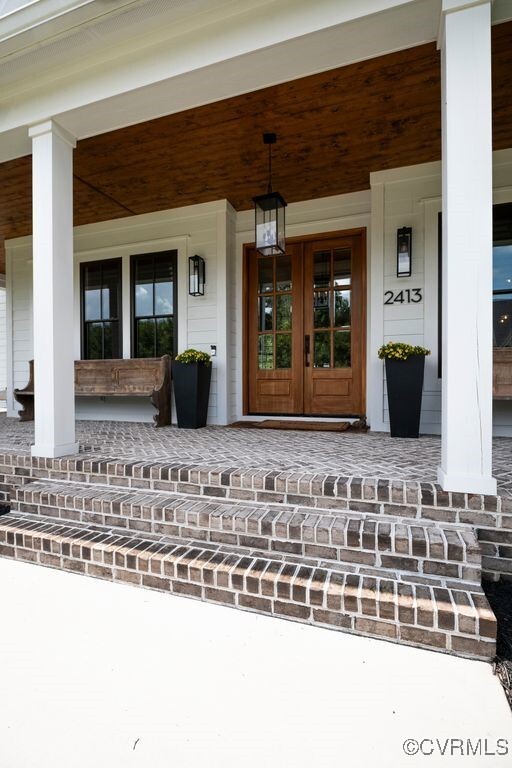 Property Photo:  2413 Showning Lane  VA 23112 