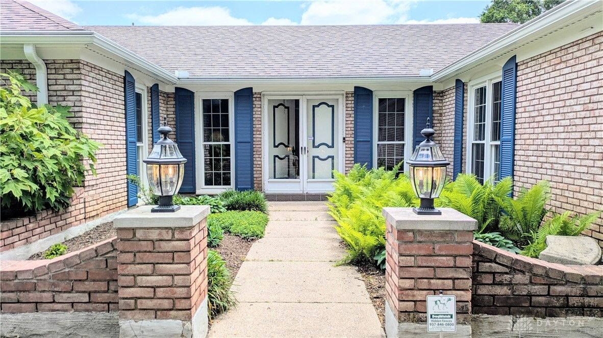 Property Photo:  1312 Laurelwood Road  OH 45409 