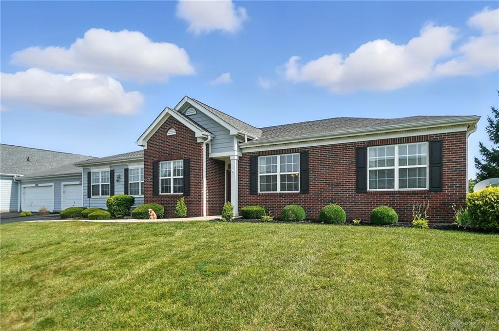 Property Photo: 2722 Cedarbrook Way OH 45431