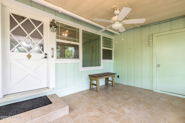 Property Photo: 68 Cypress Pond Road FL 32128