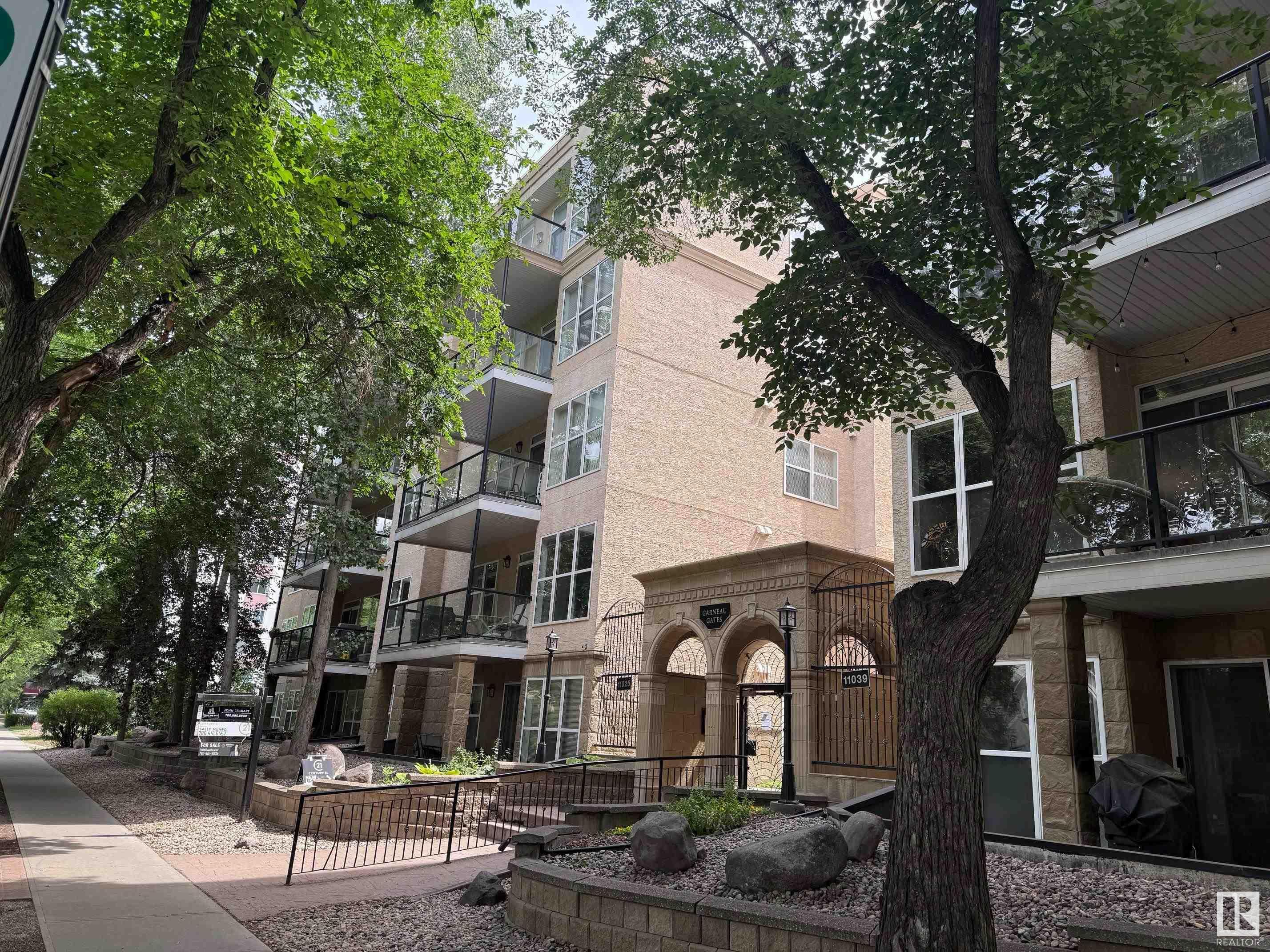 Property Photo: 11025 83 Avenue NW 103 AB T5J 5G3