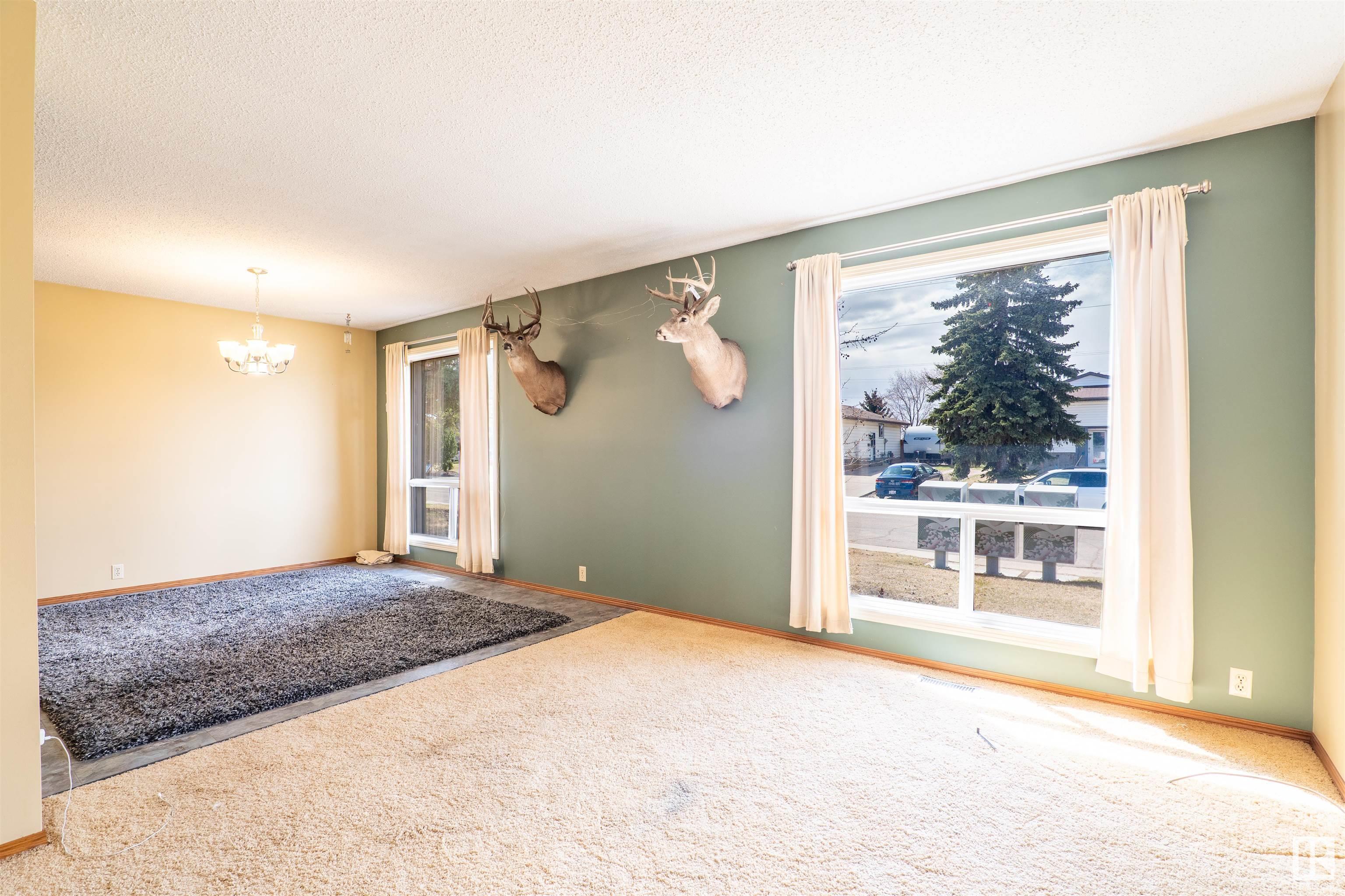 Property Photo: 2667 89 Street NW AB T6K 2Y9