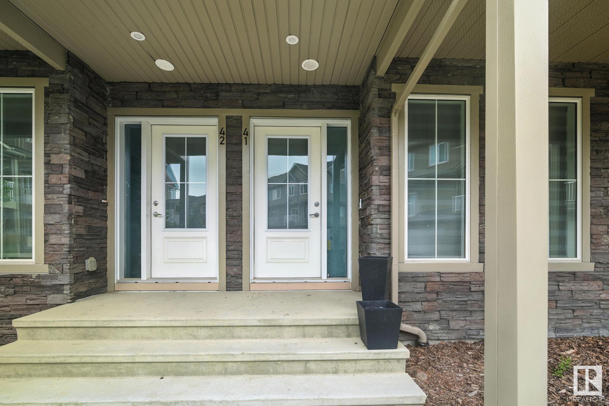 Property Photo:  1051 Graydon Hill Boulevard SW 41  AB T6W 3C8 