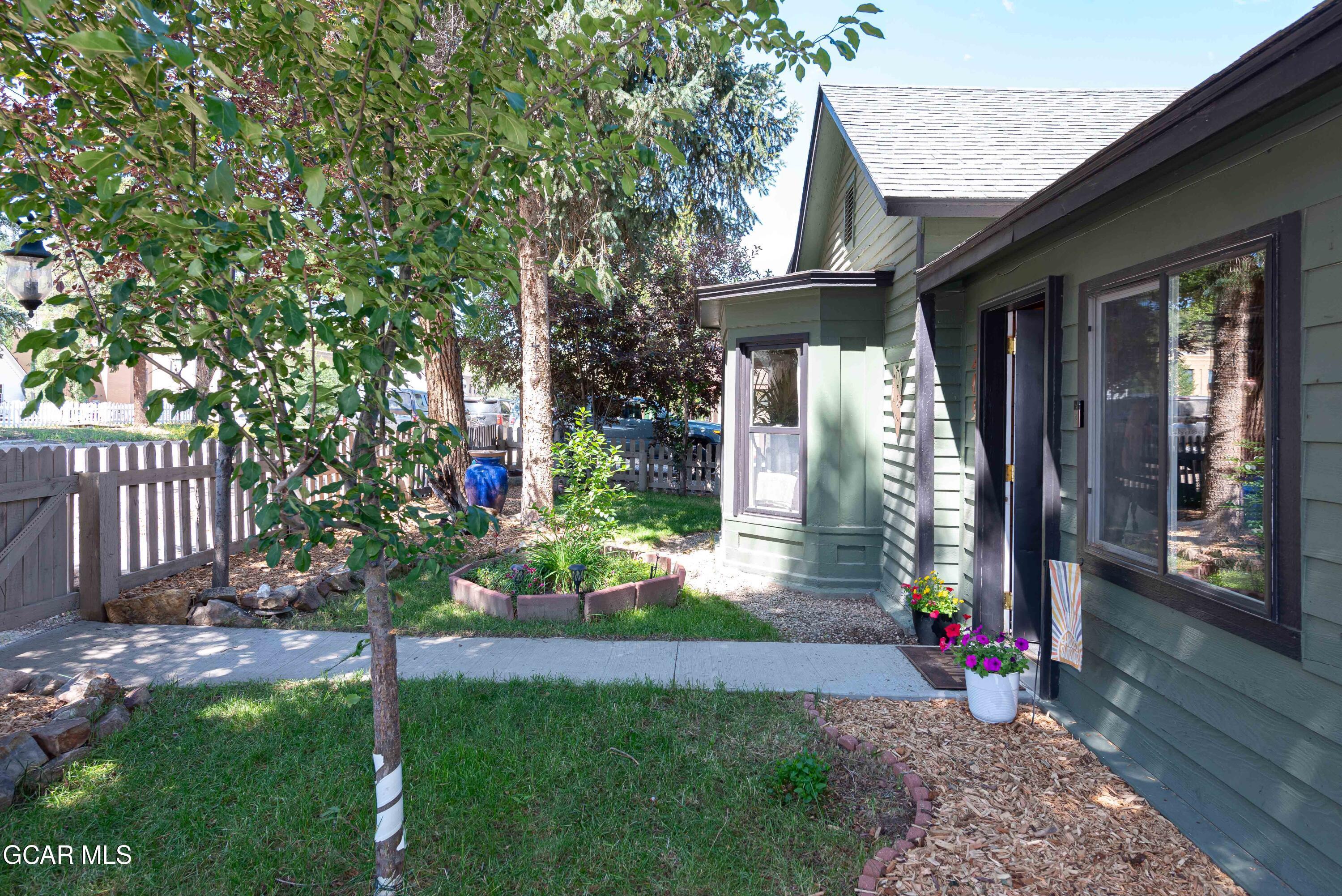 209 Byers Avenue  Hot Sulphur Springs CO 80451 photo
