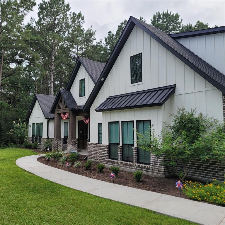 Property Photo:  797 Lonestar Road  TX 77340 