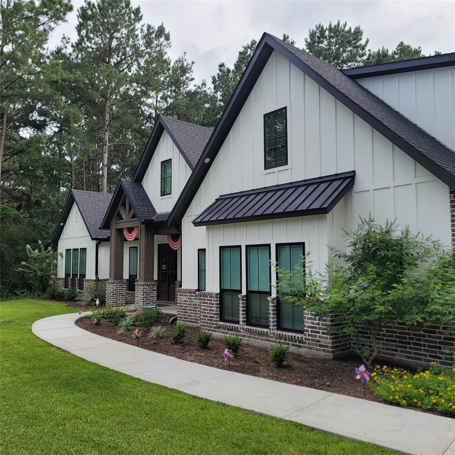 Property Photo: 797 Lonestar Road TX 77340