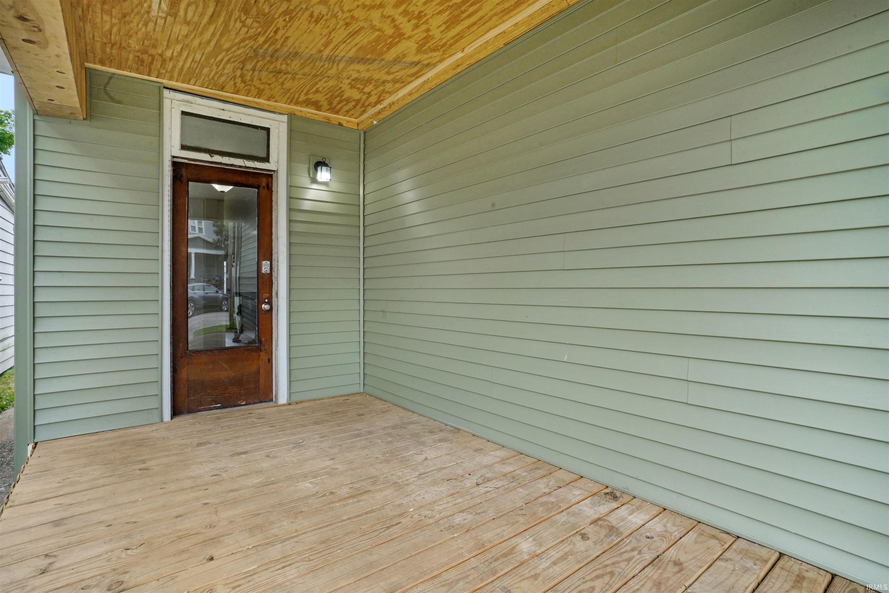 Property Photo:  720 N Bell Avenue  IN 47712 
