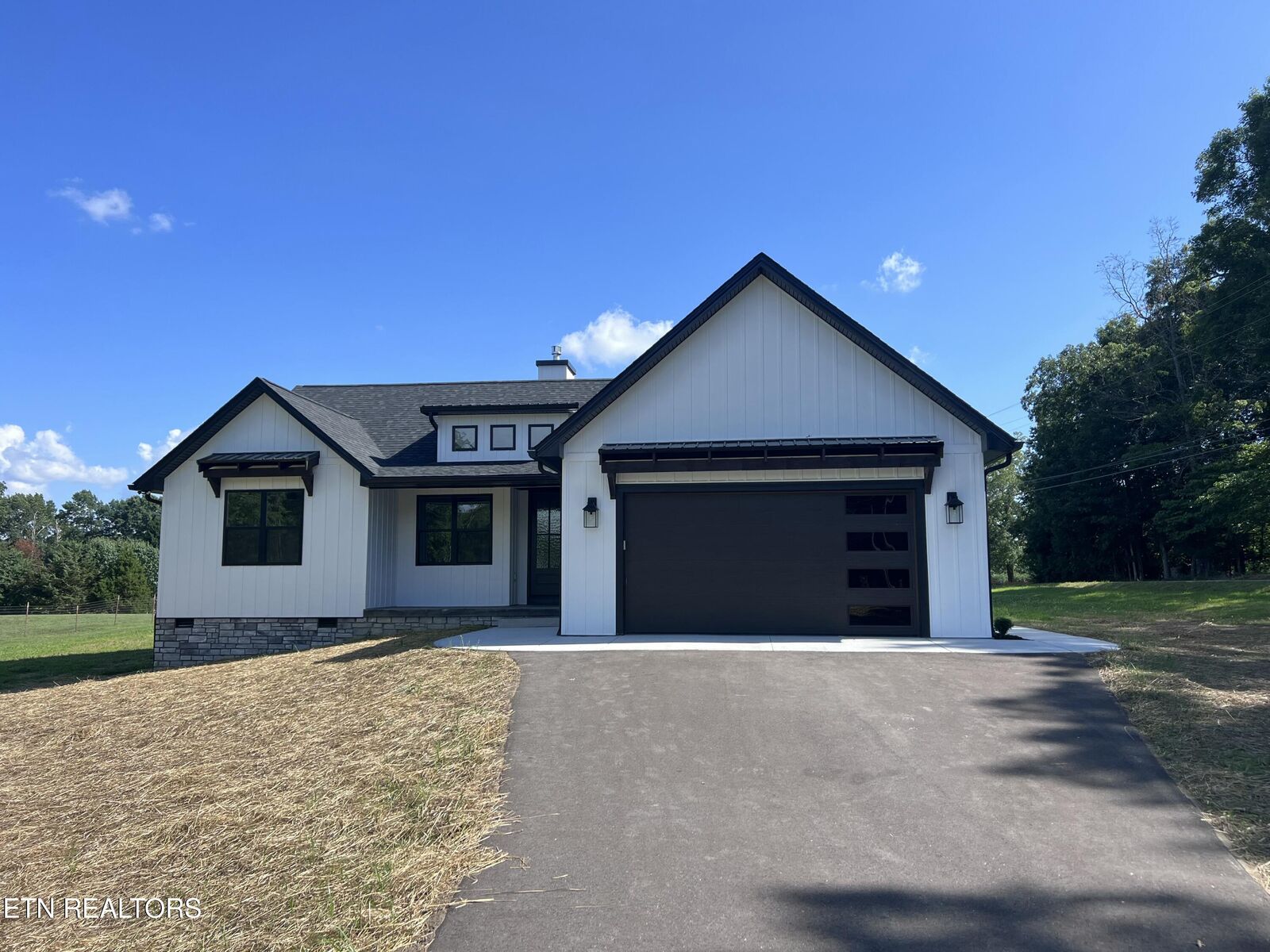 Property Photo:  16 West Creek Drive  TN 38572 