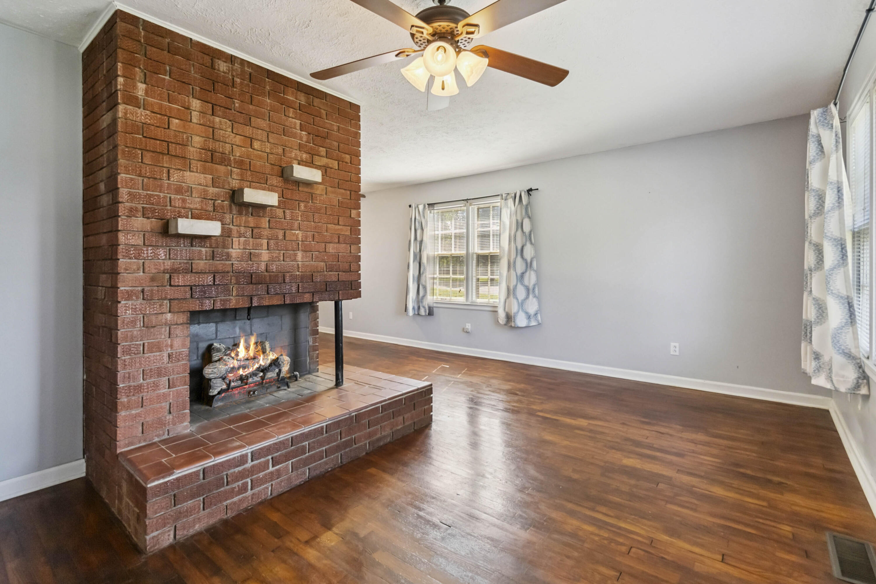 Property Photo: 501 Paiute Trail KY 40601