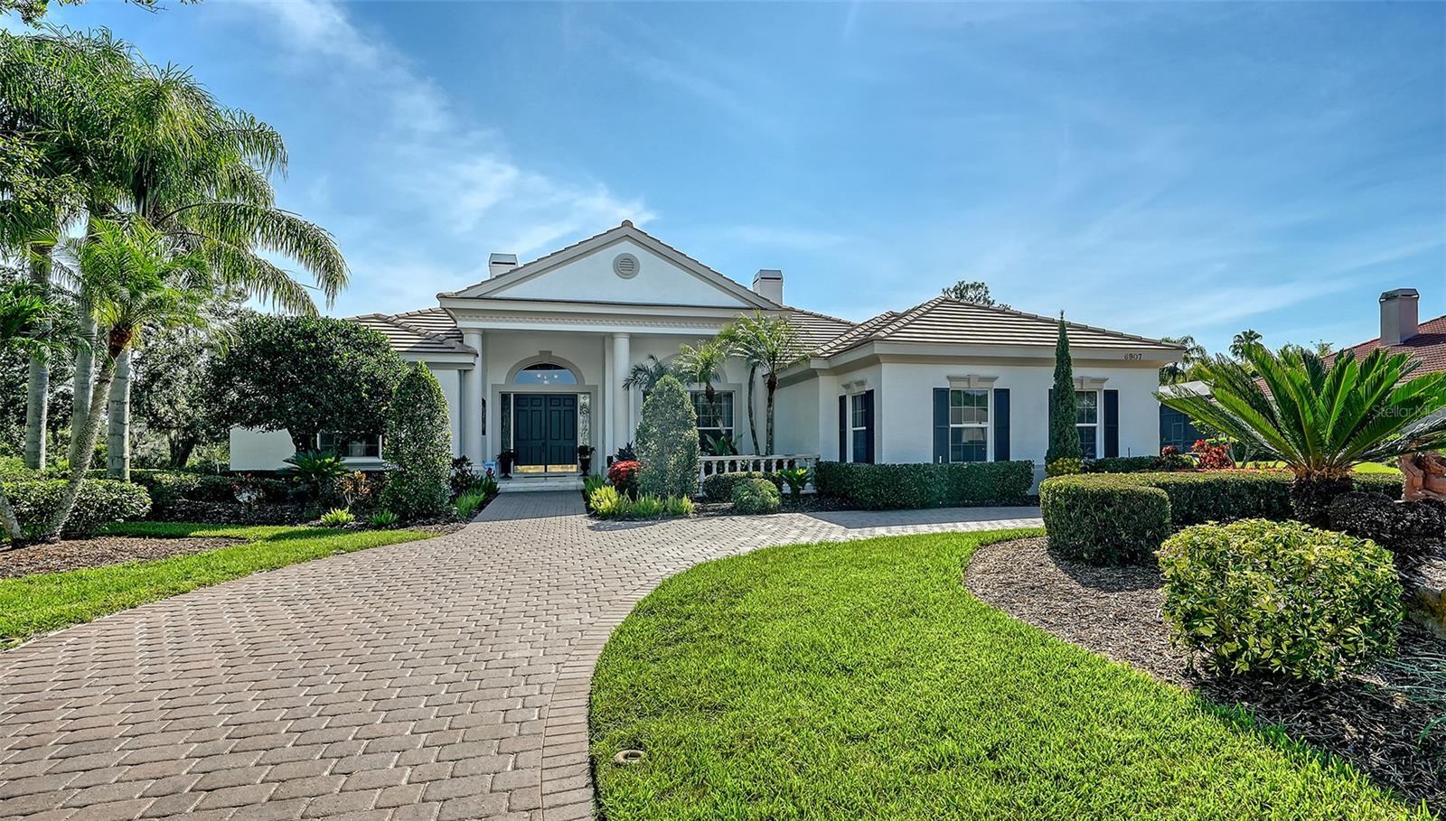 Property Photo: 6907 River Birch Court FL 34202