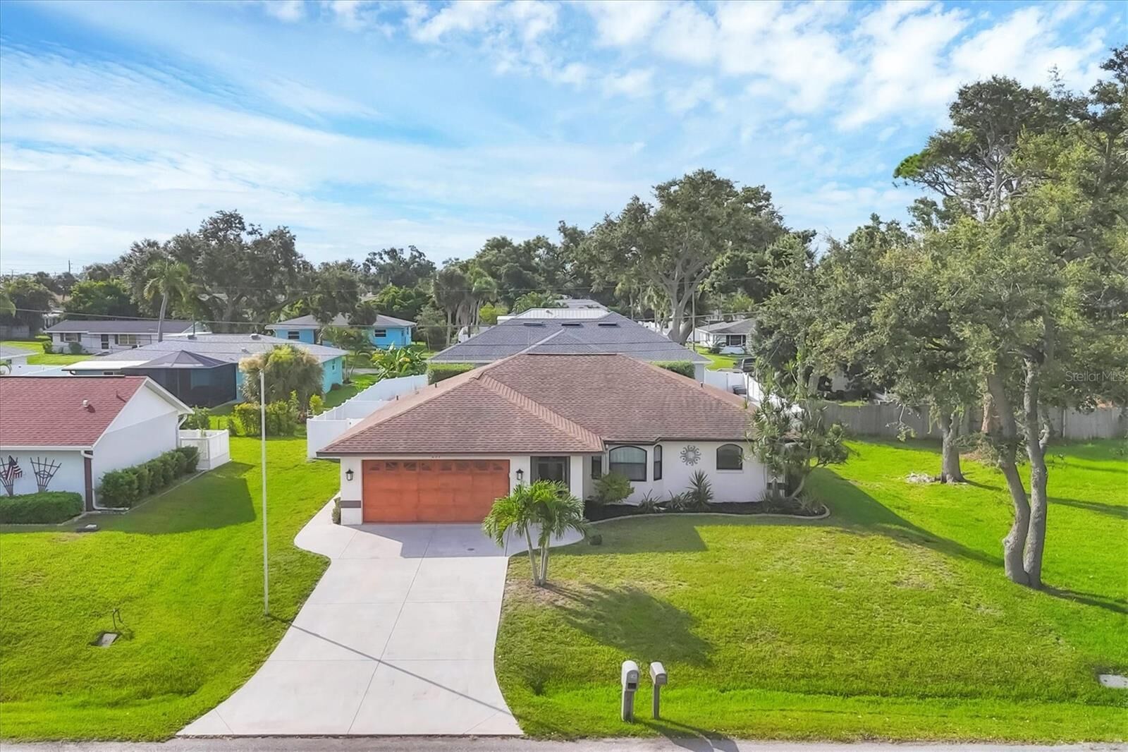 Property Photo: 291 Crane Road FL 34293