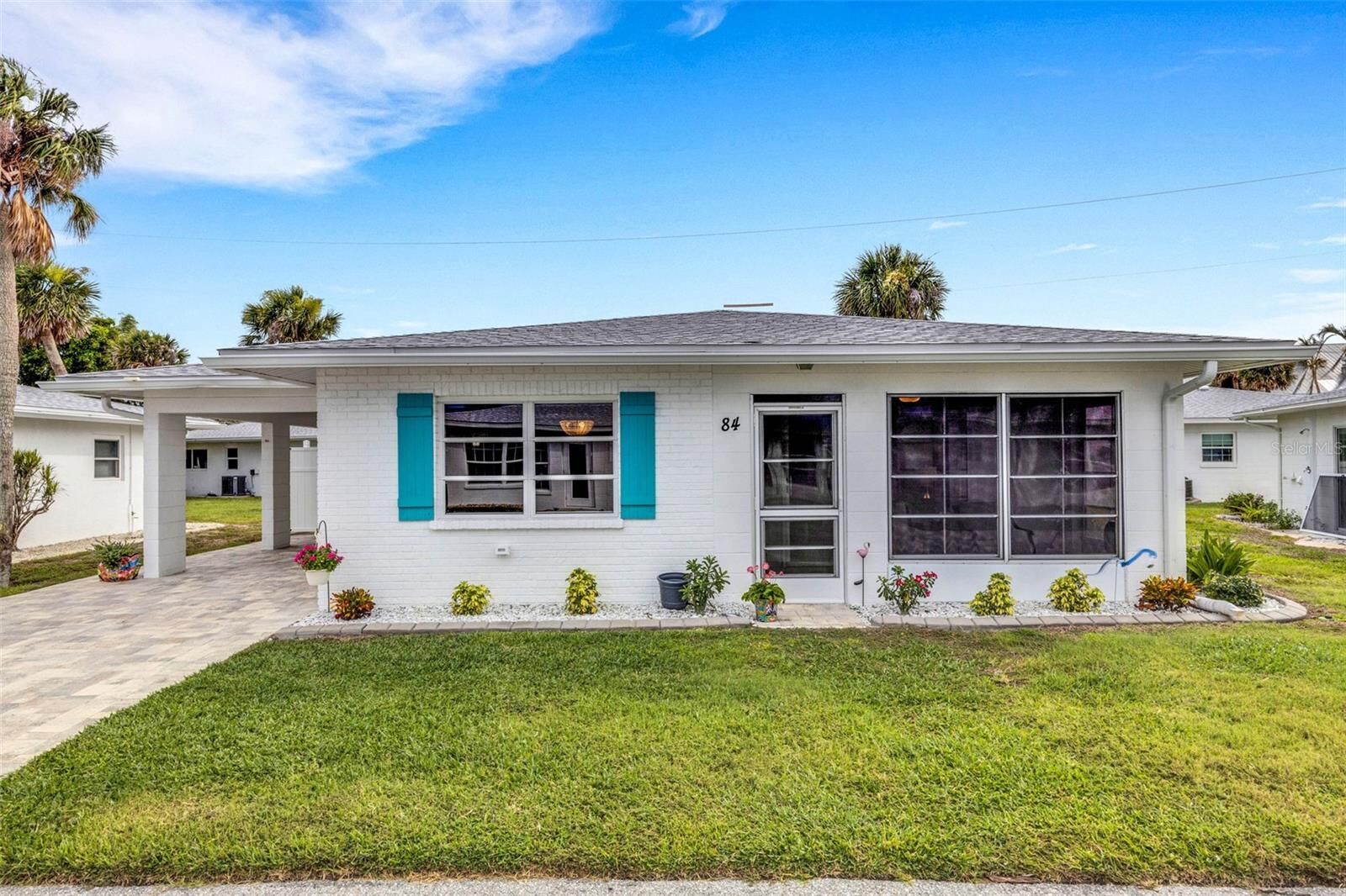 Property Photo:  1977 Beach Road 84  FL 34223 