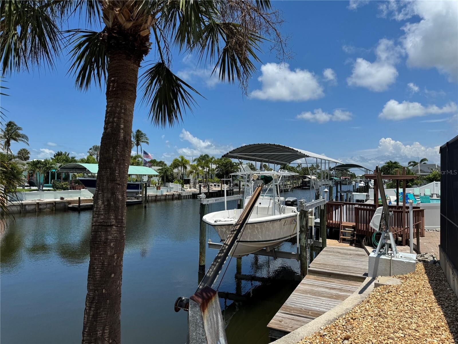 Property Photo: 4216 Royal Palm Drive FL 34210