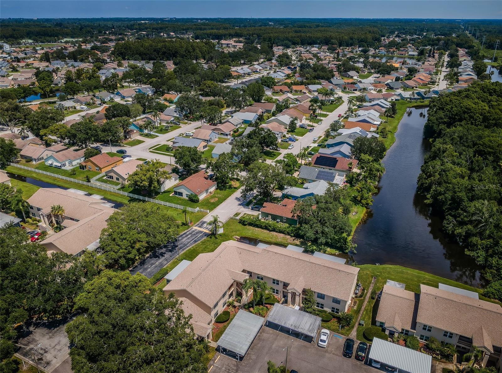 Property Photo: 7911 Hardwick Drive 414 FL 34653