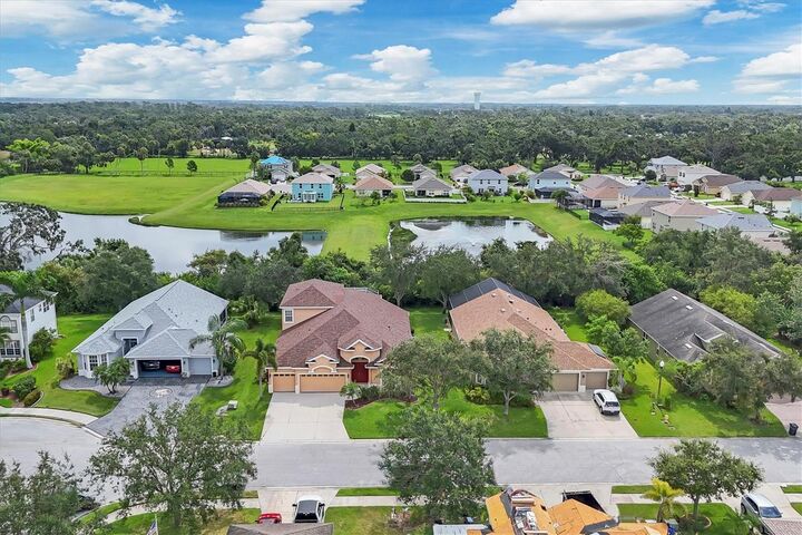 Property Photo: 7116 56th Terrace E FL 34221
