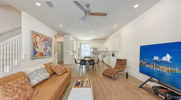 516 Laurel Park Drive  Sarasota FL 34236 photo