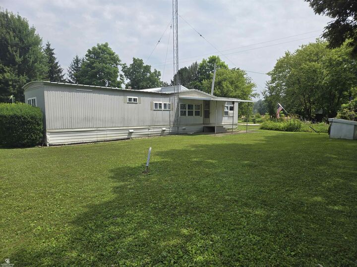 Property Photo:  8009 Arendt Road  MI 48097